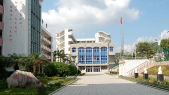 福建宁德最好的4所高中,1所“黑马”中学,年纪不大,成绩很好