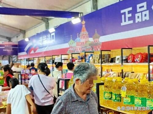 太嚣张了，福建永安一打假现场发生冲突，疑似卖假奶粉被发现！