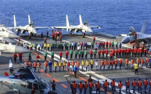 福建号航母出海，伙食费居然如此之高！出一次海到底耗费多少钱？