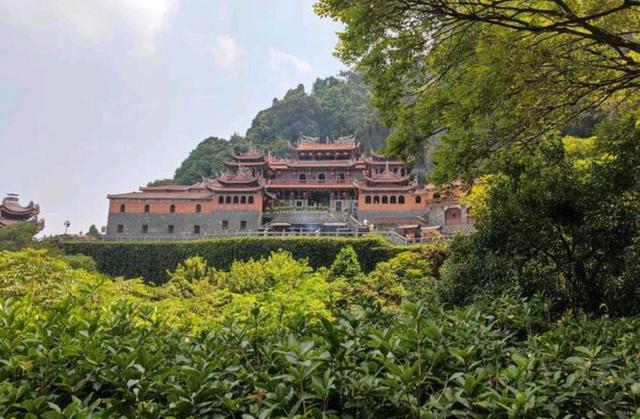 福建人口最多的地级市,比漳州、莆田总和还多,面积比5个厦门大