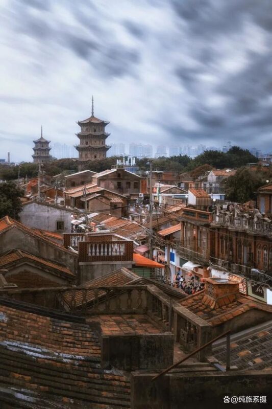 中国会搞钱的城市，比泉州好吃好玩，人少清净，却被当成中转站