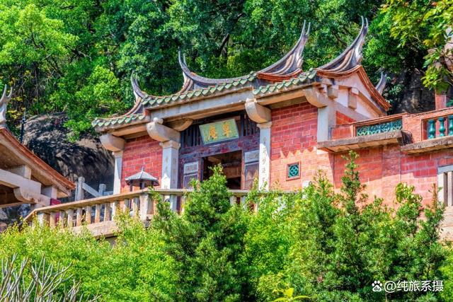 中国会搞钱的城市,比泉州好吃好玩,人少清净,却被当成中转站
