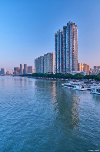 闽江夜游：璀璨夜色中的水上盛宴