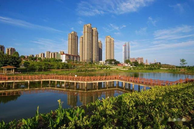 2024年1-9月福建各地GDP表现,福州稳居榜首,厦门突破六千亿