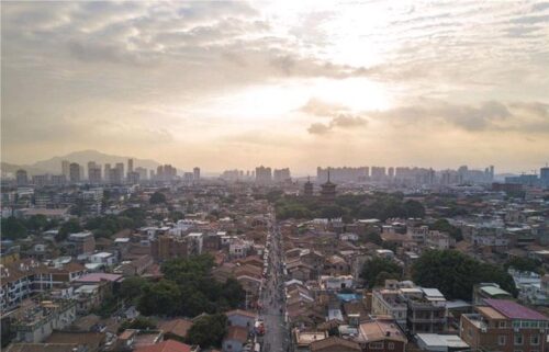 福建人口最多的地级市，常住人口超过880万，比三明、厦门总和还多