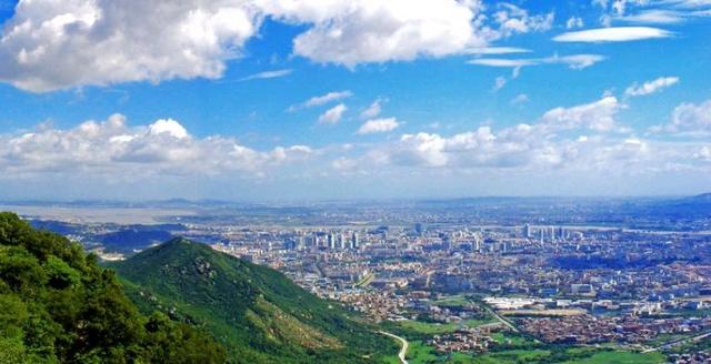 福建人口最多的地级市,常住人口超过880万,比三明、厦门总和还多