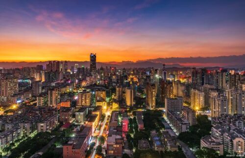 福州房价迎来明显调整，福州楼市台江排尾房价从2.8万跌至2.3万