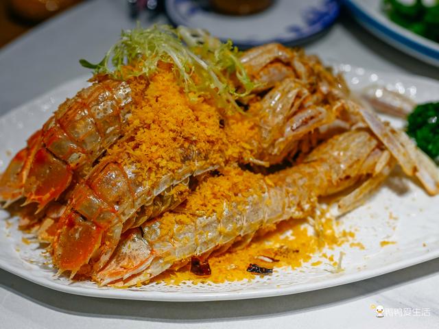 在厦门90年前最火爆旅社边,饕餮海鲜安排上,常常满真是大满足