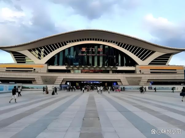 厦门特色美食十大推荐：样样都好吃，必尝榜单！