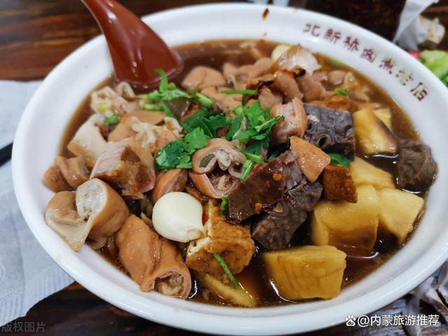 厦门当地美食推荐有哪些，厦门游玩交通怎么样？