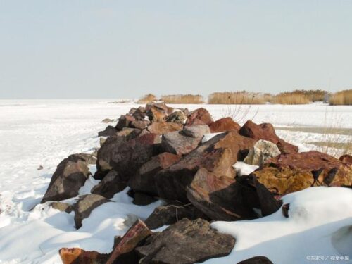 四礵列岛冬日探秘：雪景中的海上仙境之旅