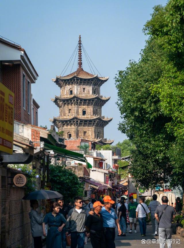 这两天去了泉州,实话实说,泉州这个城市真的不得了
