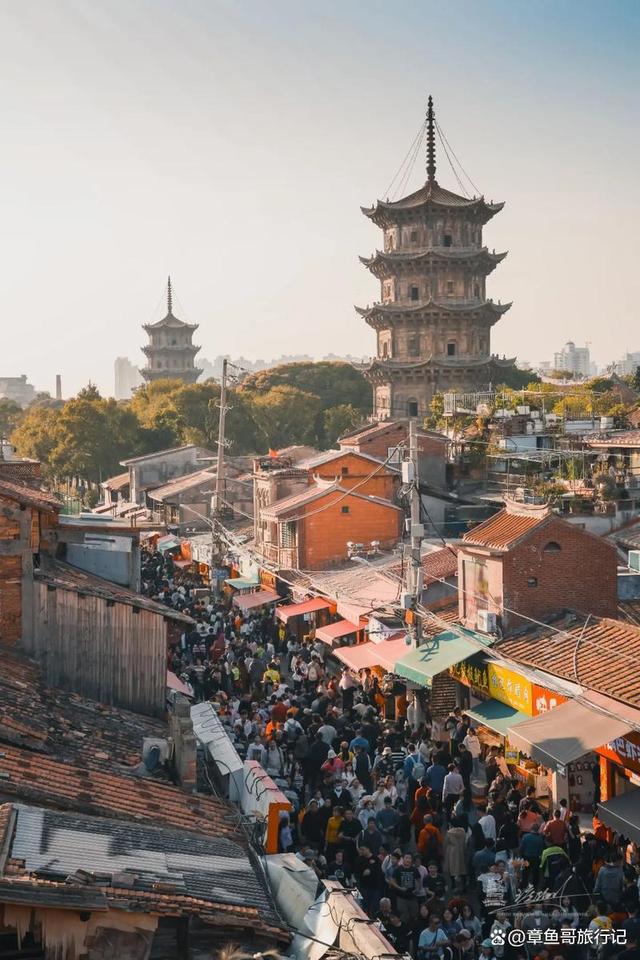这两天去了泉州,实话实说,泉州这个城市真的不得了