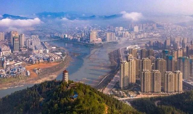 福建“巨无霸”县级市?常住人口不到50万,面积比2个深圳还要大