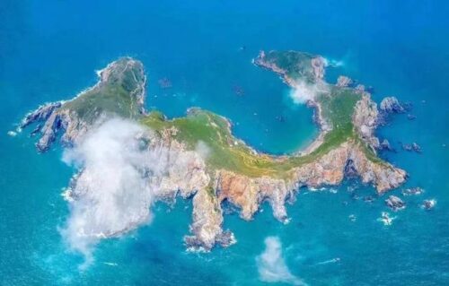 山与海相拥，滩与岛相映，这座小县城是摄影爱好者的天堂