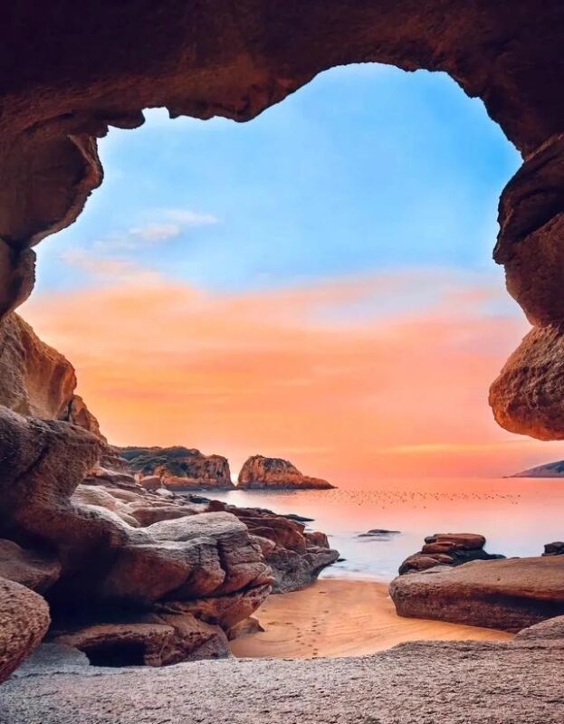 山与海相拥，滩与岛相映，这座小县城是摄影爱好者的天堂