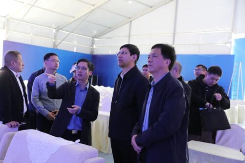 古田县领导检查第一届银耳产业发展大会筹备工作