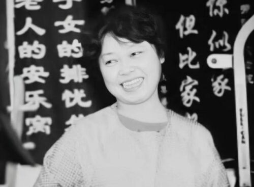 福建“蛇头皇后”：200多人因她跳海，她死后却被千人含泪送行