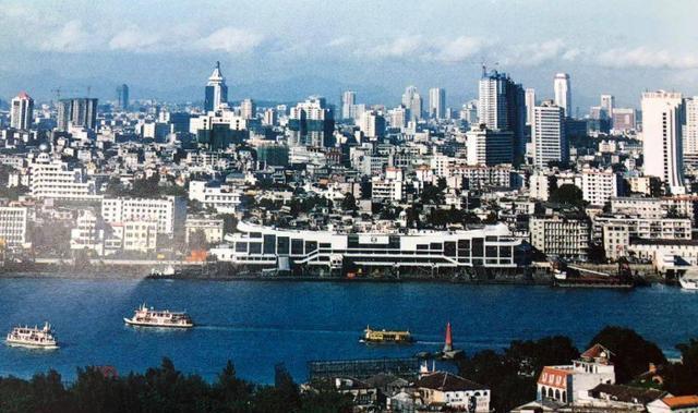 80年代,厦门要不要驻军,军地双方意见无法调和,中央:必须驻军