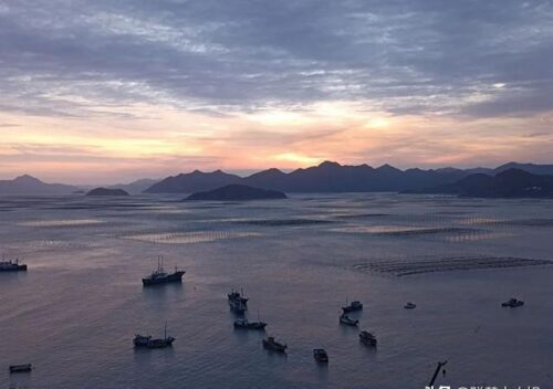 福建就能感受希腊风情，霞浦首家面向大海的希腊风温泉民宿