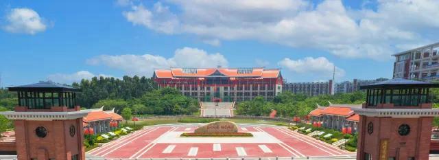 等不及了，这都一年了，厦门这所大学还没批复？