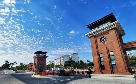 等不及了，这都一年了，厦门这所大学还没批复？