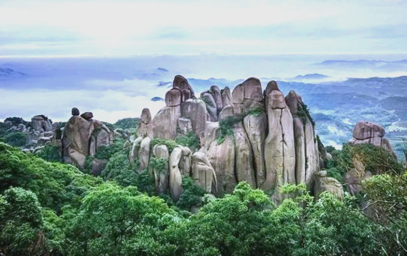 福建海岸线上，隐藏着与武夷山媲美、却鲜为人知的“仙都”奇山！