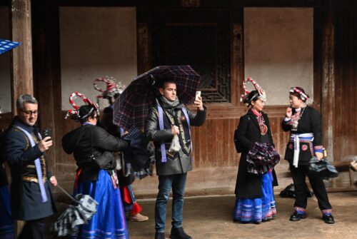 福建霞浦：意大利客人体验畲乡风情