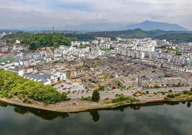 丹霞碧水，别有洞天，三明市旅游必到的景点